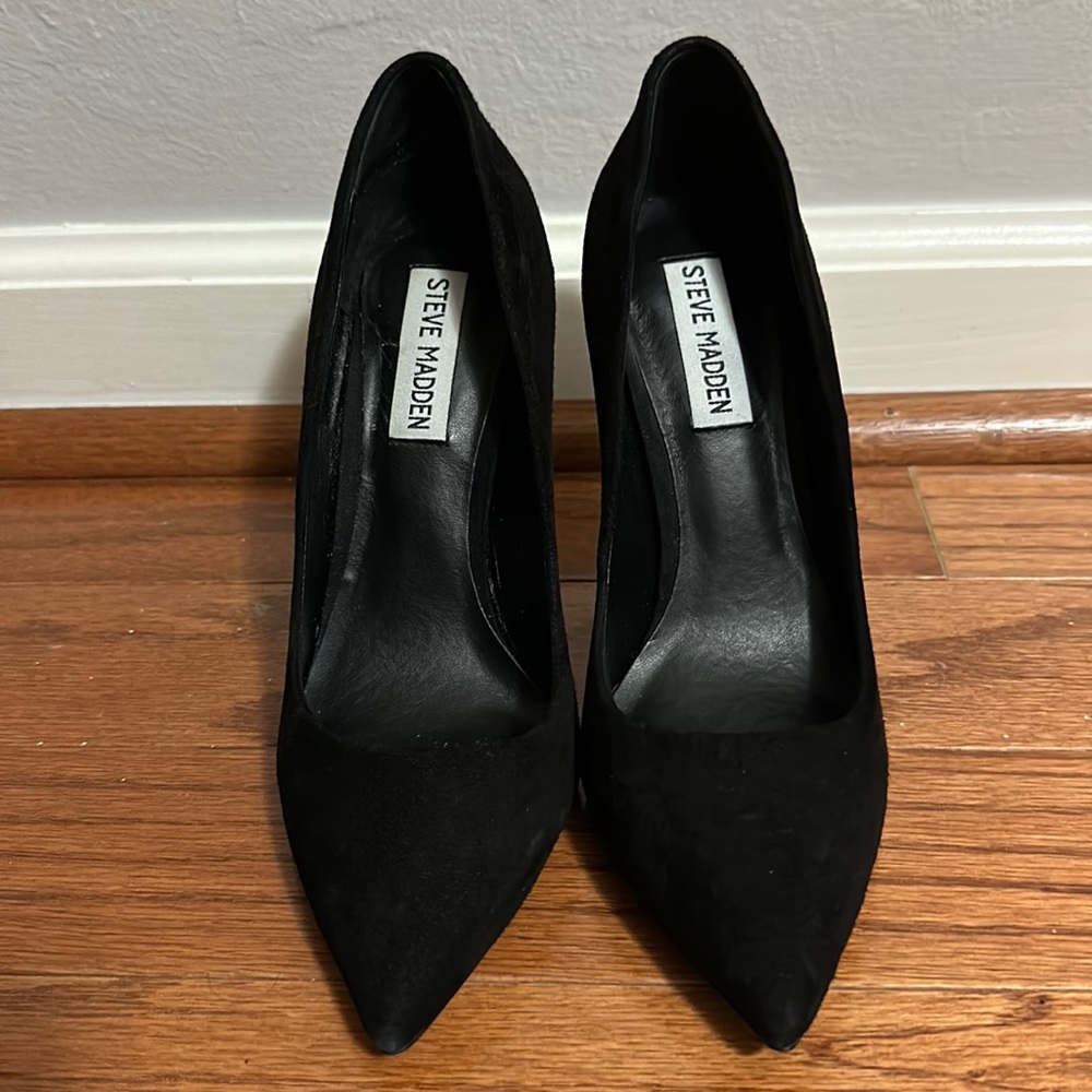Steve Madden black suede heels